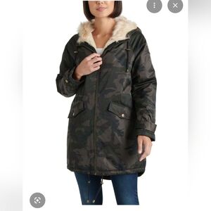 Lucky Brand Camo Parka Jacket – Faux Fur Hood – Women's Size Small Camo Green